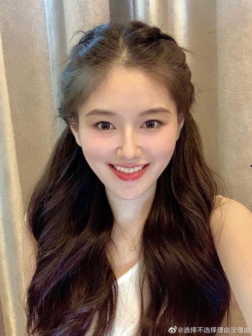 早期网红吃瓜,揭秘网络红人幕后故事 第2张 早期网红吃瓜,揭秘网络红人幕后故事 第2张